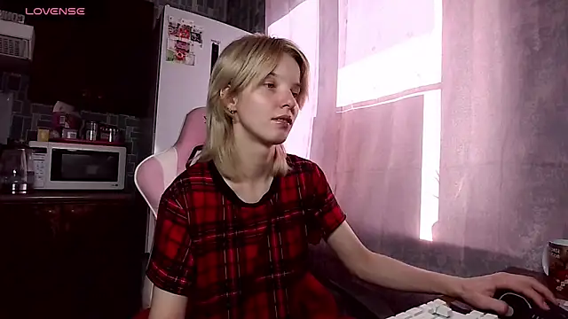 Madelaineses online show from 06/20/26, 11:02