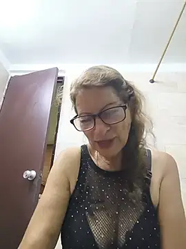 MaryeLunna online show from 06/04/26, 11:44