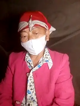 VangLe73 online show from 10/26/25, 07:42