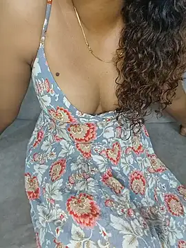 Tamilpallavi online show from 05/28/26, 02:20