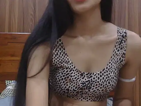 Tanvi Angel online show from 06/18/26, 04:33