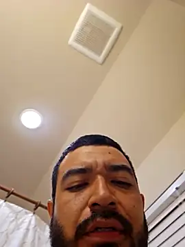 Snapshot of Lb228w chatting on 03/24/26, 04:06 Lb228w online show from 03/24/26, 04:06