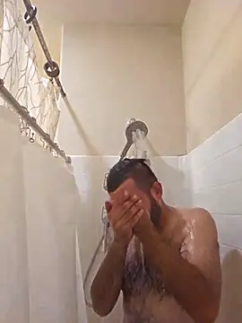 Snapshot of Lb228w chatting on 04/03/26, 09:02 Lb228w online show from 04/03/26, 09:02