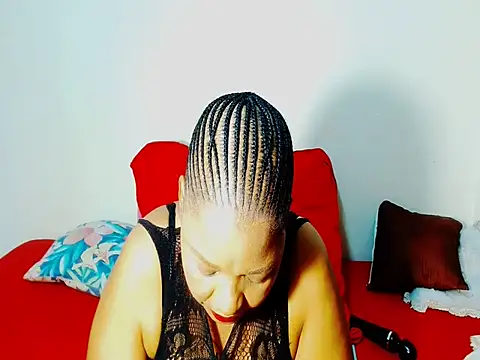 Snapshot of Love-Racheal75 chatting on 05/20/26, 03:34 Love-Racheal75 online show from 05/20/26, 03:34