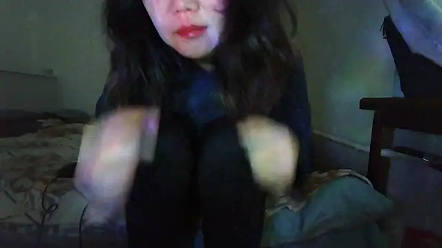 sakuradelreina online show from 12/17/25, 04:18