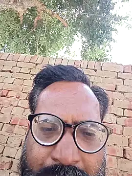 Snapshot of hard_boy9455 chatting on 09/24/25, 06:17 hard boy9455 online show from 09/24/25, 06:17