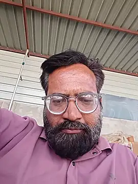 Snapshot of hard_boy9455 chatting on 09/26/25, 07:23 hard boy9455 online show from 09/26/25, 07:23