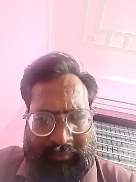 Snapshot of hard_boy9455 chatting on 10/11/25, 01:09 hard boy9455 online show from 10/11/25, 01:09