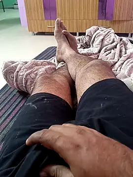 Snapshot of hard_boy9455 chatting on 11/08/25, 01:55 hard boy9455 online show from 11/08/25, 01:55