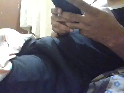 Snapshot of ahhnatti chatting on 01/10/26, 03:25 ahhnatti online show from 01/10/26, 03:25