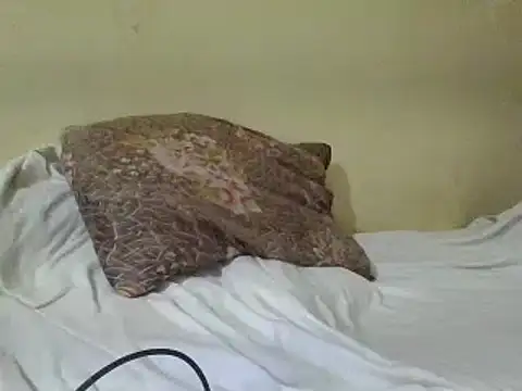 Snapshot of ahhnatti chatting on 02/26/26, 02:16 ahhnatti online show from 02/26/26, 02:16