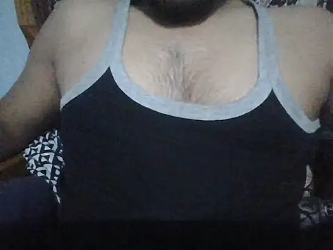 Snapshot of ahhnatti chatting on 03/04/26, 04:46 ahhnatti online show from 03/04/26, 04:46