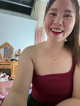 Moan Mary online show from 10/12/25, 10:14