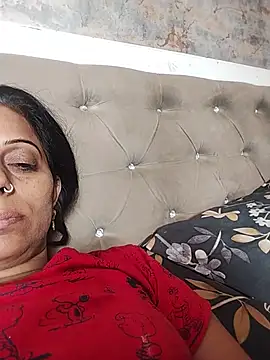 Snapshot of Soniya_Roy chatting on 05/09/26, 05:01 Soniya Roy online show from 05/09/26, 05:01