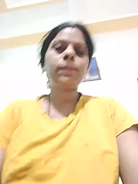 Snapshot of Soniya_Roy chatting on 05/26/26, 02:40 Soniya Roy online show from 05/26/26, 02:40
