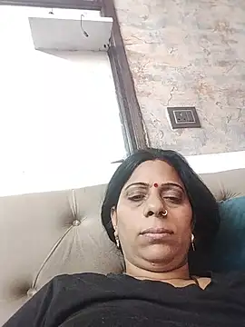 Snapshot of Soniya_Roy chatting on 06/03/26, 08:17 Soniya Roy online show from 06/03/26, 08:17