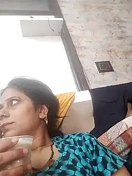 Snapshot of Soniya_Roy chatting on 06/04/26, 09:37 Soniya Roy online show from 06/04/26, 09:37
