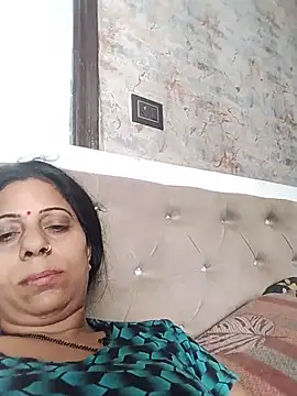 Snapshot of Soniya_Roy chatting on 06/05/26, 07:14 Soniya Roy online show from 06/05/26, 07:14