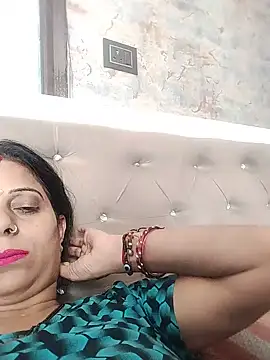 Snapshot of Soniya_Roy chatting on 06/07/26, 07:23 Soniya Roy online show from 06/07/26, 07:23