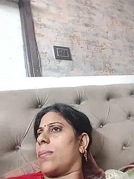 Snapshot of Soniya_Roy chatting on 06/09/26, 03:01 Soniya Roy online show from 06/09/26, 03:01