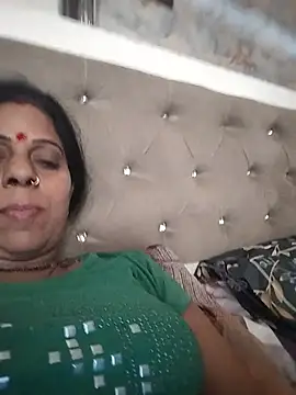 Snapshot of Soniya_Roy chatting on 06/11/26, 06:33 Soniya Roy online show from 06/11/26, 06:33