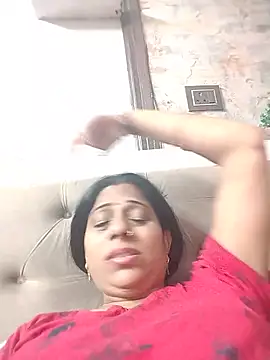 Snapshot of Soniya_Roy chatting on 06/20/26, 04:10 Soniya Roy online show from 06/20/26, 04:10
