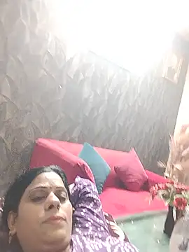 Snapshot of Soniya_Roy chatting on 07/11/26, 09:45 Soniya Roy online show from 07/11/26, 09:45