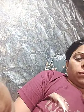 Snapshot of Soniya_Roy chatting on 07/12/26, 06:21 Soniya Roy online show from 07/12/26, 06:21