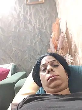 Snapshot of Soniya_Roy chatting on 07/15/26, 02:28 Soniya Roy online show from 07/15/26, 02:28