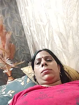 Snapshot of Soniya_Roy chatting on 07/19/26, 02:32 Soniya Roy online show from 07/19/26, 02:32