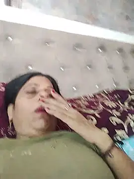 Snapshot of Soniya_Roy chatting on 07/23/26, 06:00 Soniya Roy online show from 07/23/26, 06:00