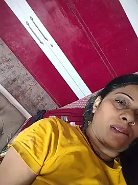 Snapshot of Soniya_Roy chatting on 07/28/26, 10:10 Soniya Roy online show from 07/28/26, 10:10