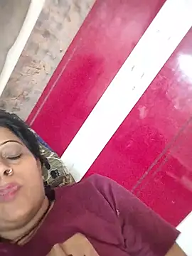 Snapshot of Soniya_Roy chatting on 07/31/26, 07:52 Soniya Roy online show from 07/31/26, 07:52