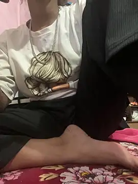 Snapshot of sakshi5533 chatting on 10/31/25, 05:47 sakshi5533 online show from 10/31/25, 05:47