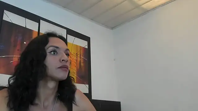 Snapshot of MeganRhyder chatting on 06/08/26, 04:18 MeganRhyder online show from 06/08/26, 04:18