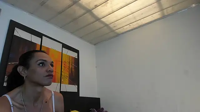 Snapshot of MeganRhyder chatting on 06/09/26, 04:07 MeganRhyder online show from 06/09/26, 04:07