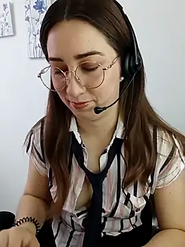 Snapshot of SUSY__06 chatting on 09/29/25, 12:10 SUSY 06 online show from 09/29/25, 12:10