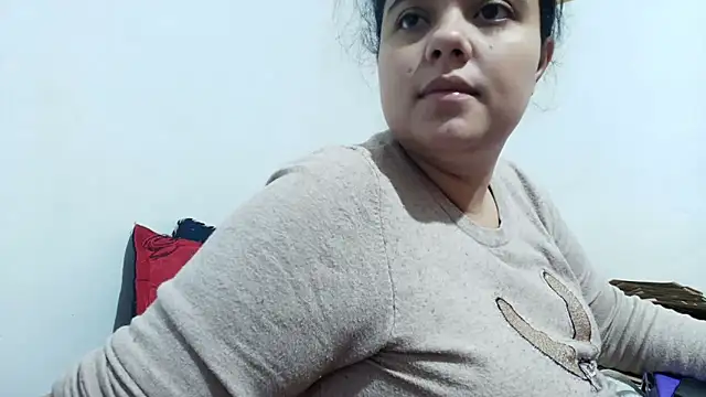 luisahot 9727 online show from 12/17/25, 06:30