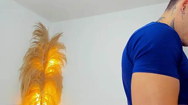 Snapshot of Kieran_kian chatting on 02/27/26, 12:10 Kieran kian online show from 02/27/26, 12:10