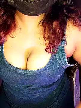 darling devil online show from 11/25/25, 05:35