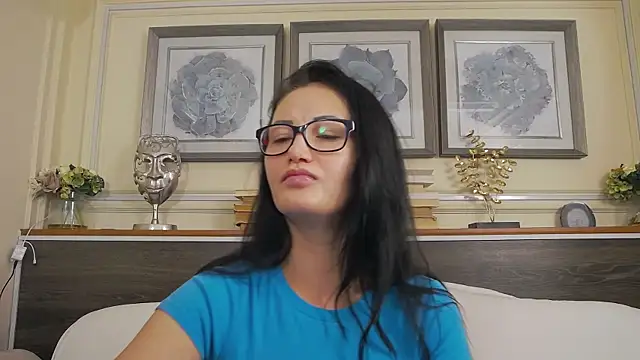 HellenDesire online show from 11/14/25, 03:49