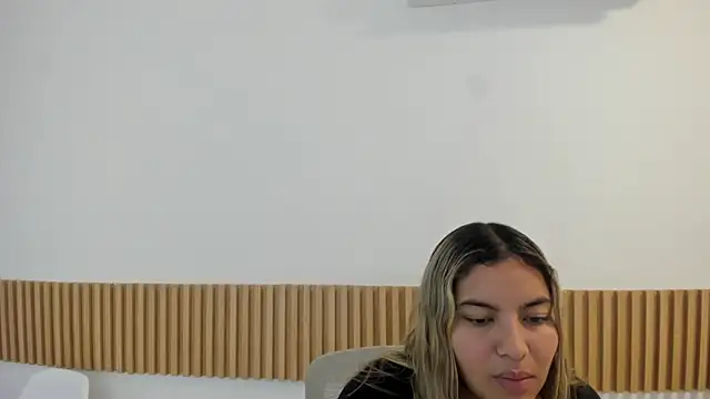 OliviaSweett online show from 05/16/26, 04:06
