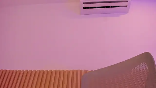 OliviaSweett online show from 06/24/26, 06:51