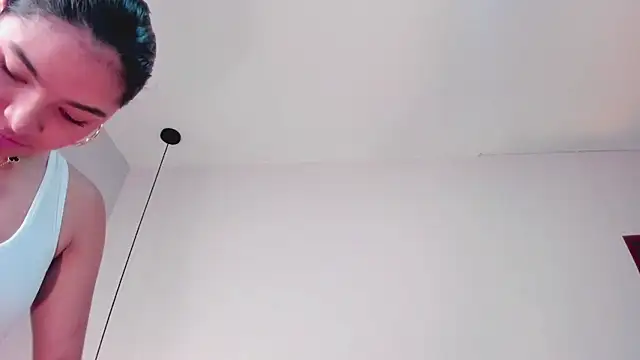 LunaAspen  online show from 11/22/25, 05:45