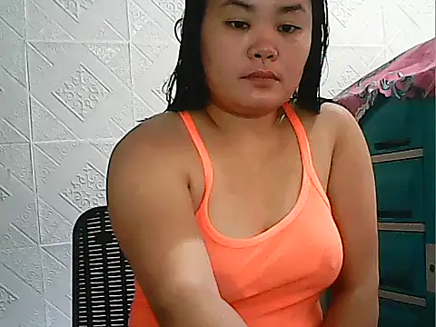 Snapshot of CreamyPussy4uxx chatting on 05/21/26, 12:28 CreamyPussy4uxx online show from 05/21/26, 12:28