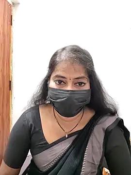 Snapshot of tamil_Sigappu_Roja chatting on 06/27/26, 01:43 tamil Sigappu Roja online show from 06/27/26, 01:43