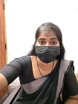 Snapshot of tamil_Sigappu_Roja chatting on 07/07/26, 07:23 tamil Sigappu Roja online show from 07/07/26, 07:23
