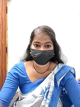 Snapshot of tamil_Sigappu_Roja chatting on 07/16/26, 12:38 tamil Sigappu Roja online show from 07/16/26, 12:38