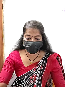 Snapshot of tamil_Sigappu_Roja chatting on 07/25/26, 12:53 tamil Sigappu Roja online show from 07/25/26, 12:53
