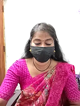 Snapshot of tamil_Sigappu_Roja chatting on 07/27/26, 12:39 tamil Sigappu Roja online show from 07/27/26, 12:39